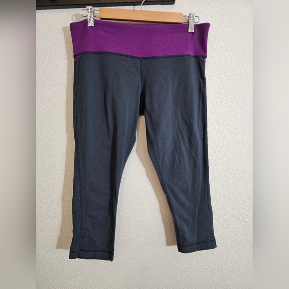 lululemon athletica Pants - Lululemon Athletica Purple and Black Capris